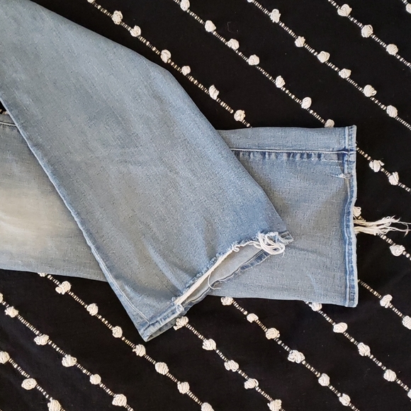 GAP High Rise Flare Jeans - Picture 3 of 7